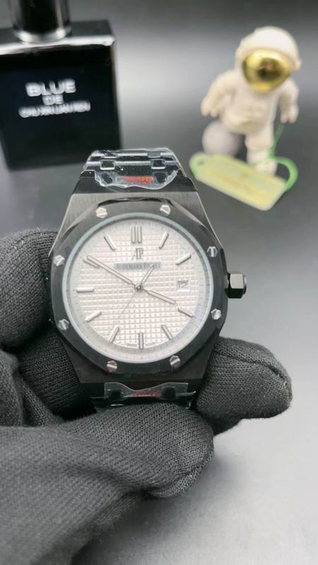 AP watch 30 (4)